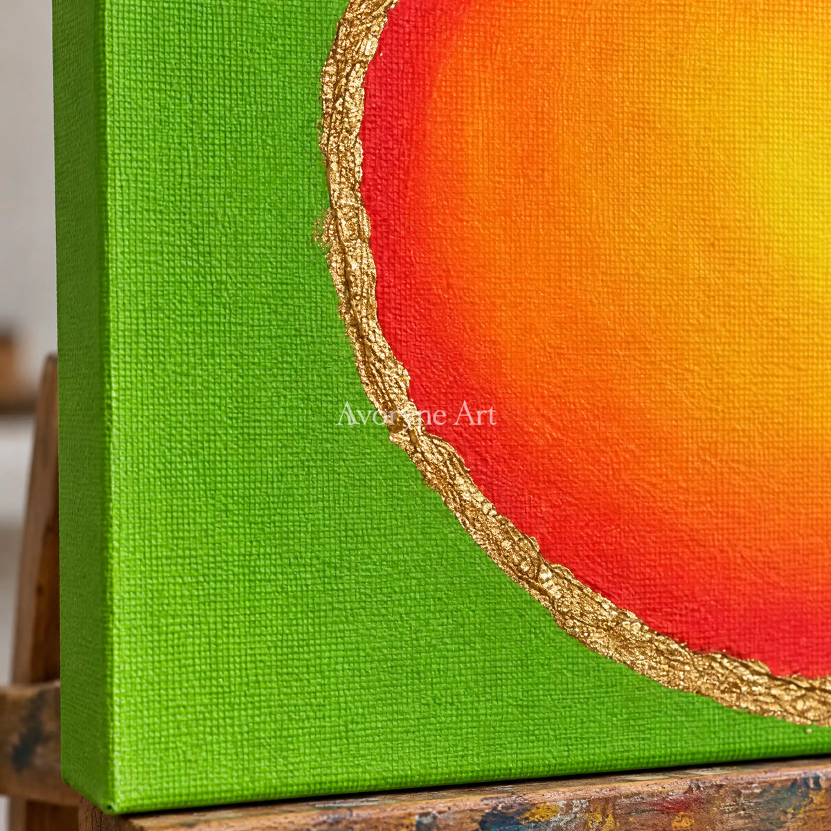 Aster Silk: Green Amber Circle — detail easel