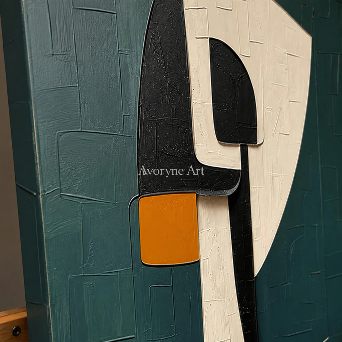 Threefold Dialogue: Green Cubist Portrait Triptych Wall Art — detail easel